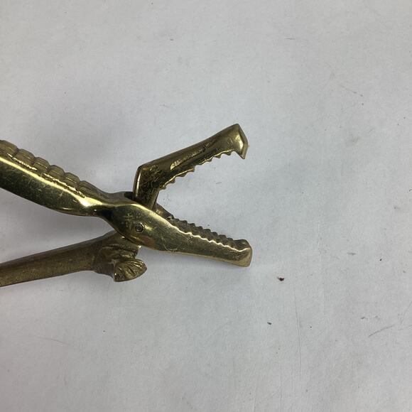 Vintage Solid Brass Alligator Crocodile Nutcracker - Picture 14 of 15